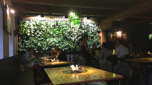 COMIX PUB-sk